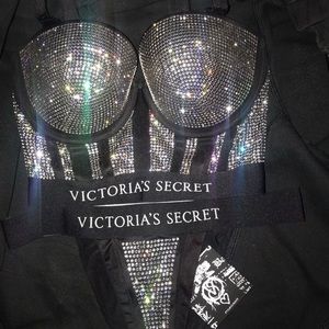 VS Balmain set lingerie Swarovski NWT 34C/L panty